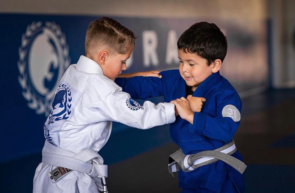 Kids BJJ Junior ages 5-8 at Gracie Laval